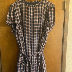 Plaid knee length loft dress